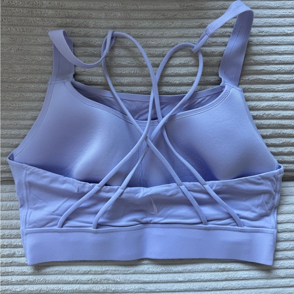 Nike Lavender High Neck Sports Bra - Picture 2 of 3